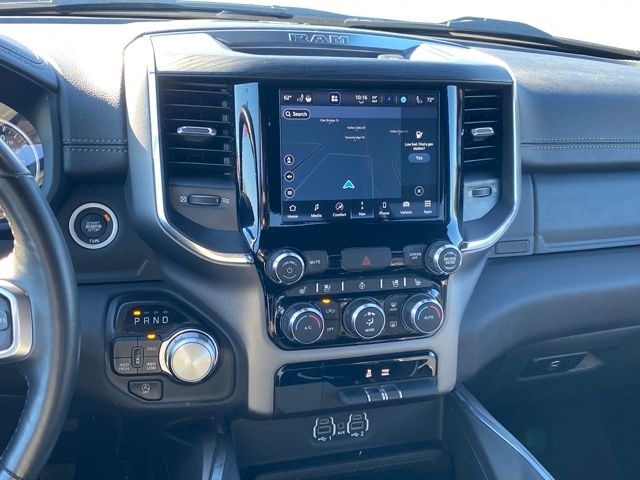 RAM 1500 Laramie Crew Cab SWB 4WD 2024