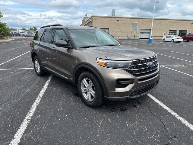 Ford Explorer XLT AWD 2021