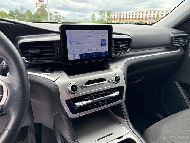 Ford Explorer XLT AWD 2021