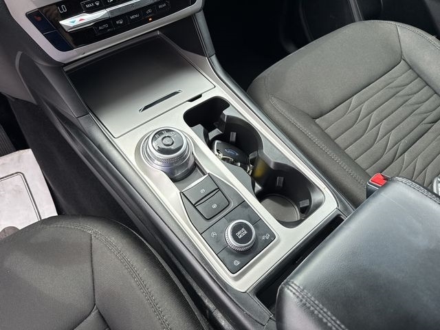 Ford Explorer XLT AWD 2021