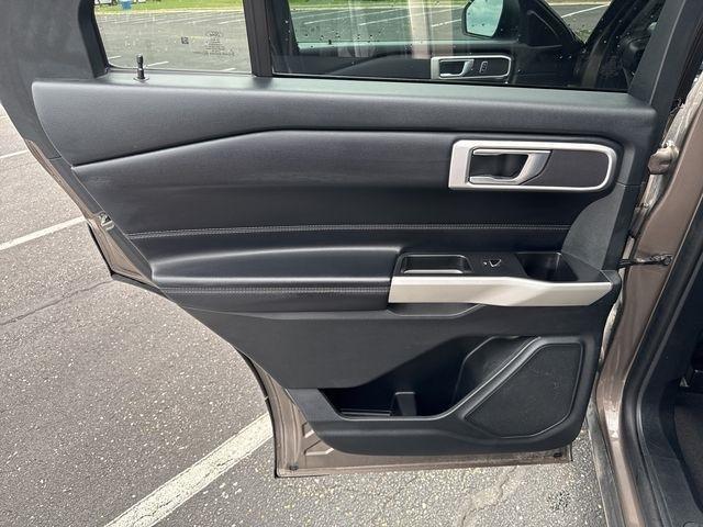 Ford Explorer XLT AWD 2021