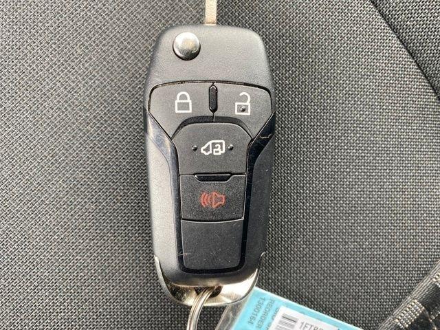 Ford Transit 250 Van Med. Roof w/Sliding Pass. 130-in. WB 2020