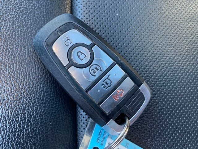 Ford Explorer Limited AWD 2022