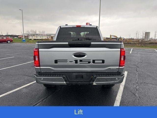 Ford F-150 XLT SuperCrew 5.5-ft. Bed 4WD 2022