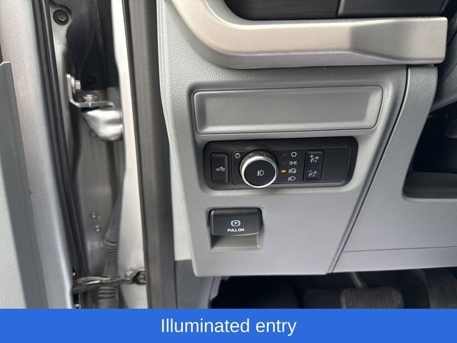 Ford F-150 XLT SuperCrew 5.5-ft. Bed 4WD 2023