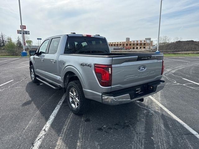 Ford F-150 XLT SuperCrew 4WD 2024