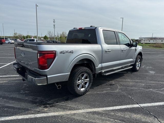 Ford F-150 XLT SuperCrew 4WD 2024