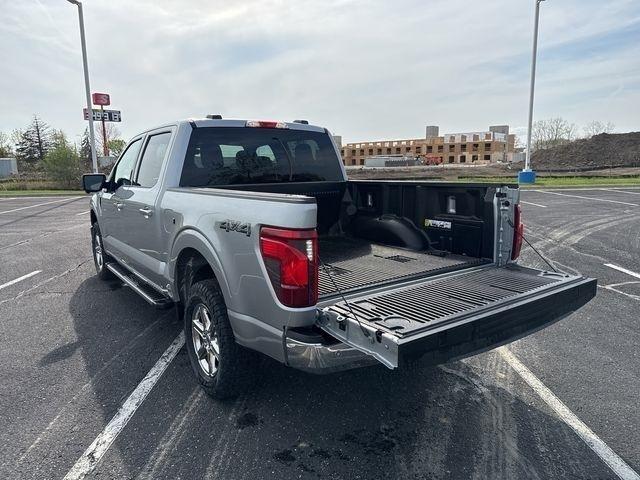 Ford F-150 XLT SuperCrew 4WD 2024