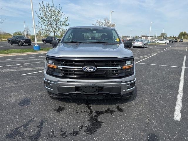 Ford F-150 XLT SuperCrew 4WD 2024