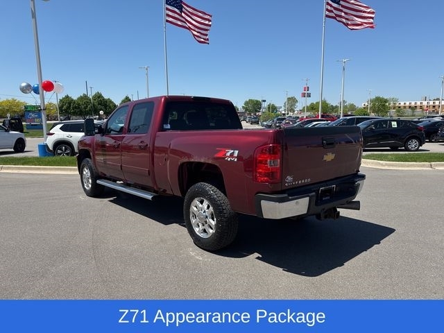 Chevrolet Silverado 3500HD LT Crew Cab 4WD 2014
