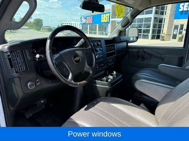 Chevrolet Express 3500 Cargo Extended 2021