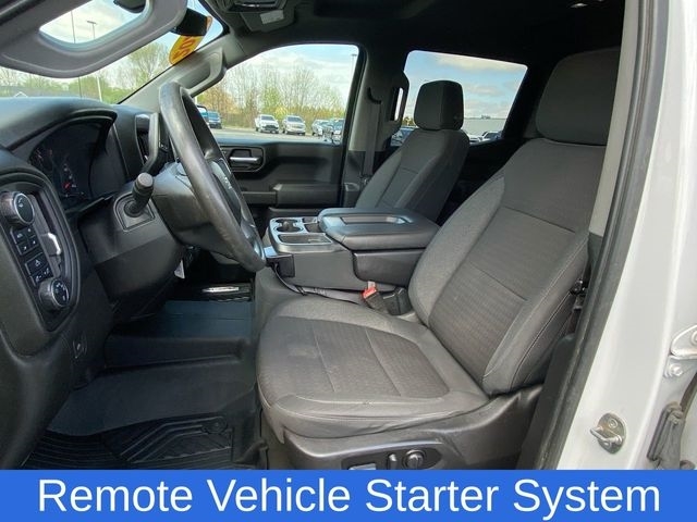 Chevrolet Silverado 1500 Limited Custom Trail Boss Crew Cab Long Box 4WD 2022