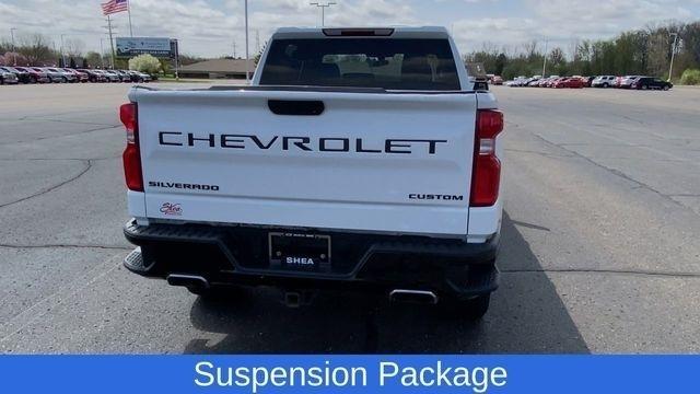 Chevrolet Silverado 1500 Limited Custom Trail Boss Crew Cab Long Box 4WD 2022
