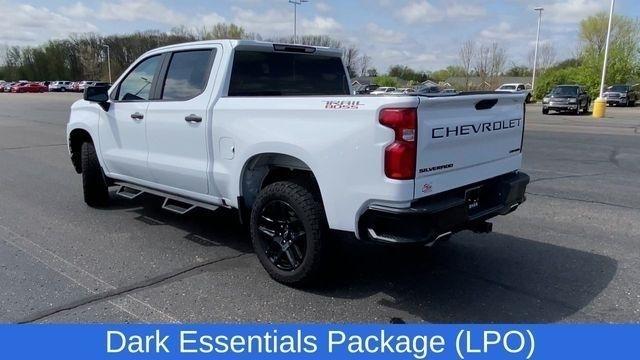 Chevrolet Silverado 1500 Limited Custom Trail Boss Crew Cab Long Box 4WD 2022