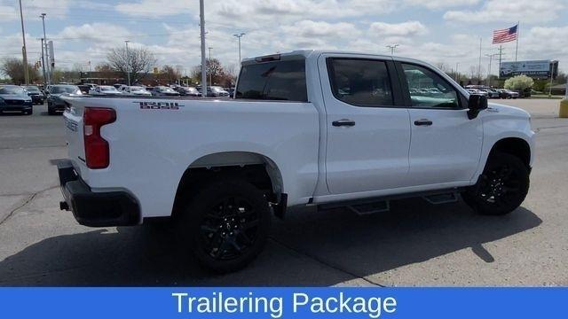 Chevrolet Silverado 1500 Limited Custom Trail Boss Crew Cab Long Box 4WD 2022