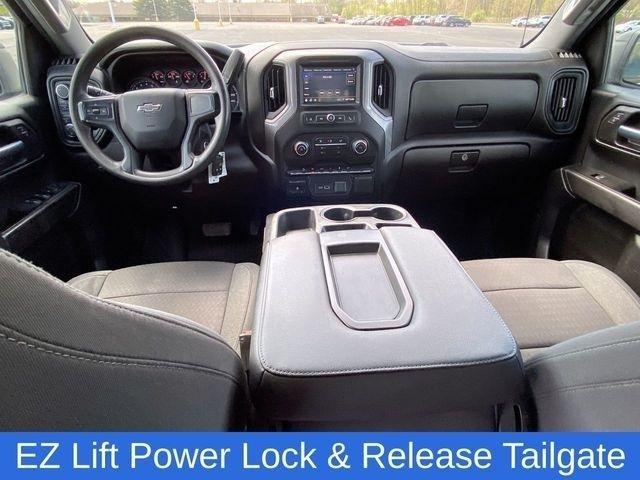 Chevrolet Silverado 1500 Limited Custom Trail Boss Crew Cab Long Box 4WD 2022