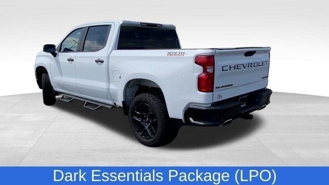 Chevrolet Silverado 1500 Limited Custom Trail Boss Crew Cab Long Box 4WD 2022