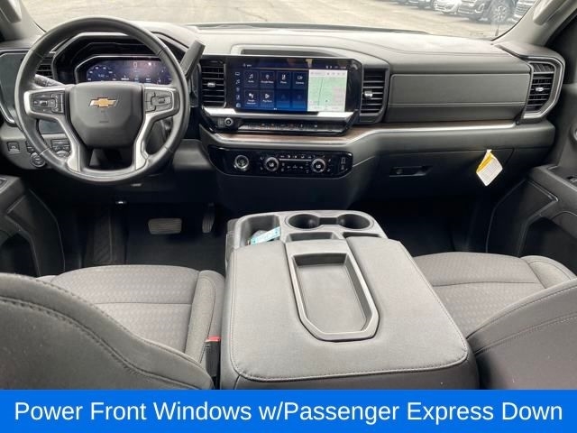 Chevrolet Silverado 1500 LT-L Crew Cab 4WD 2023