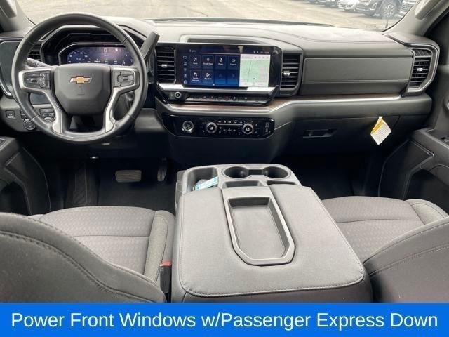 Chevrolet Silverado 1500 LT-L Crew Cab 4WD 2023