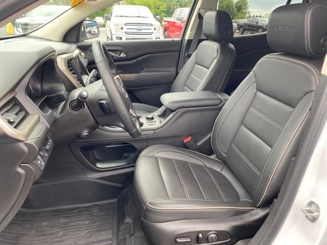 GMC Acadia Denali 2023