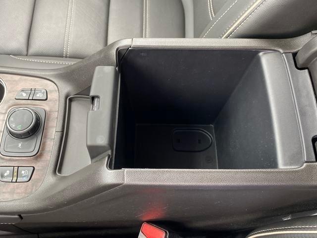 GMC Acadia Denali 2023