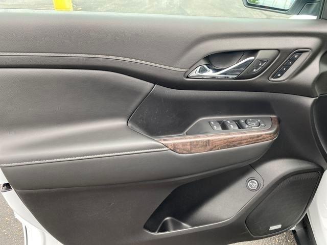 GMC Acadia Denali 2023