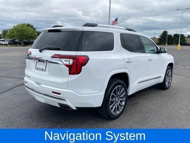 GMC Acadia Denali 2023