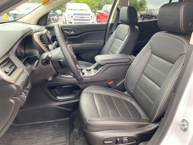 GMC Acadia Denali 2023