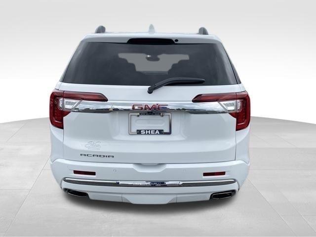 GMC Acadia Denali 2023