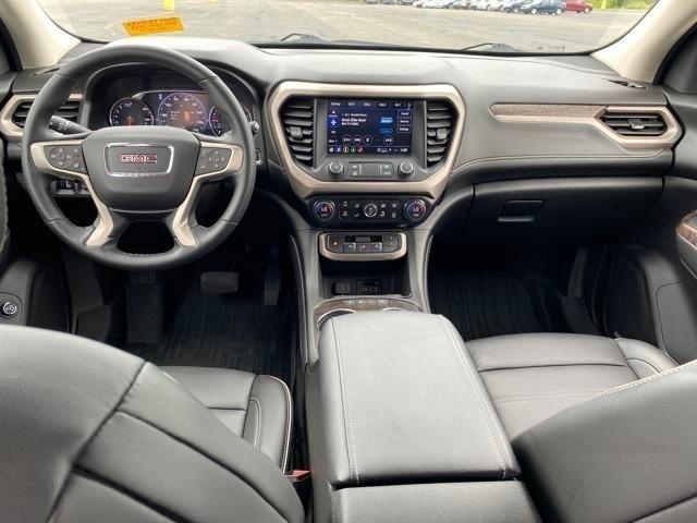 GMC Acadia Denali 2023