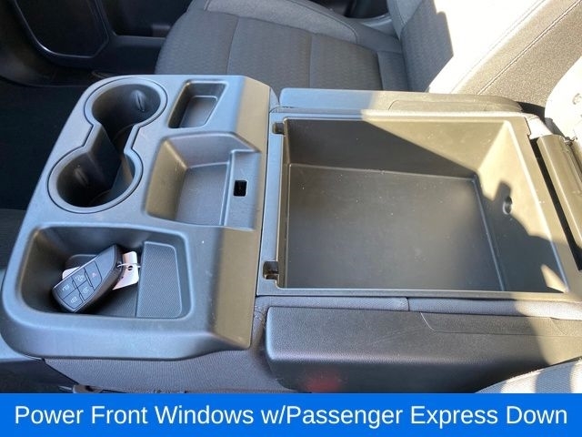 Chevrolet Silverado 1500 LT Crew Cab 4WD 2025