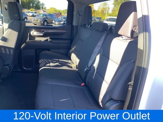 Chevrolet Silverado 1500 LT Crew Cab 4WD 2025