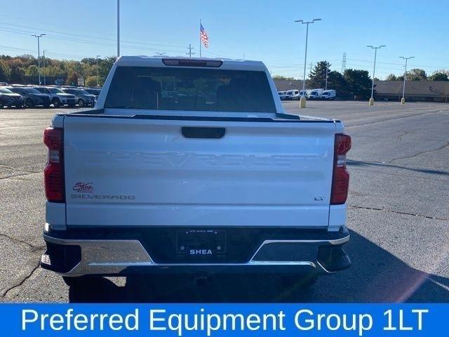 Chevrolet Silverado 1500 LT Crew Cab 4WD 2025