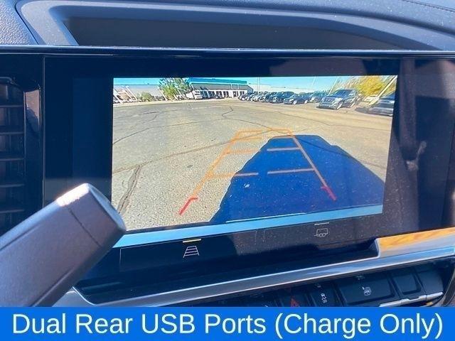 Chevrolet Silverado 1500 LT Crew Cab 4WD 2025