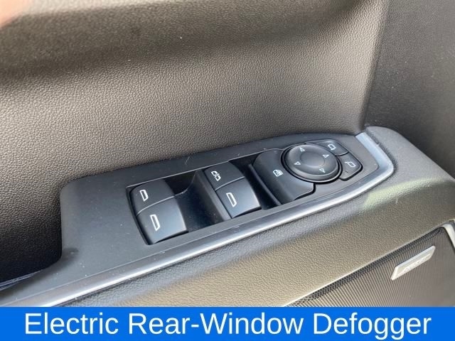 Chevrolet Silverado 1500 RST Crew Cab 4WD 2024