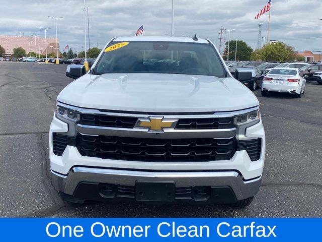 Chevrolet Silverado 1500 LT Crew Cab 4WD 2025
