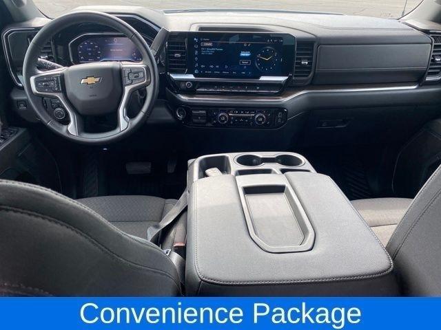 Chevrolet Silverado 1500 LT Crew Cab 4WD 2025