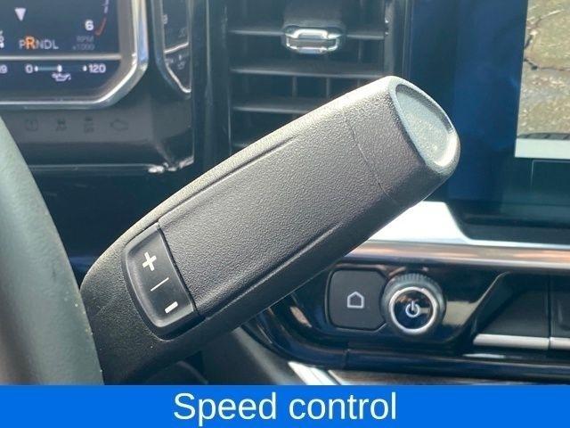 Chevrolet Silverado 1500 LT Crew Cab 4WD 2025