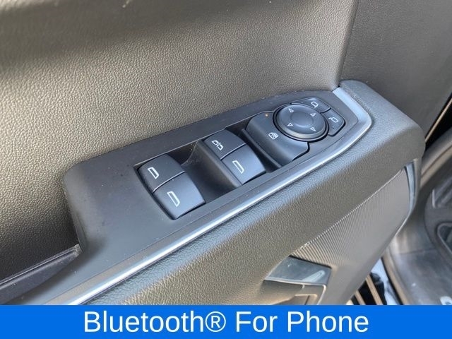 Chevrolet Silverado 1500 LT Crew Cab 4WD 2025