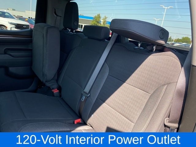 Chevrolet Silverado 1500 LT Crew Cab 4WD 2025