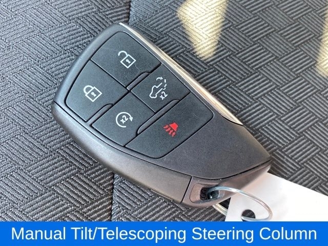 Chevrolet Silverado 1500 LT Crew Cab 4WD 2025