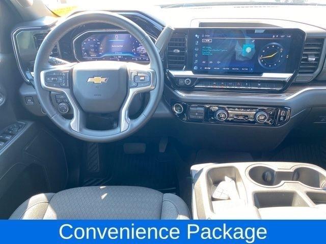 Chevrolet Silverado 1500 LT Crew Cab 4WD 2025