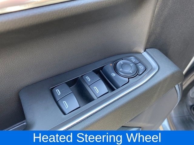 Chevrolet Silverado 1500 LT Crew Cab 4WD 2025