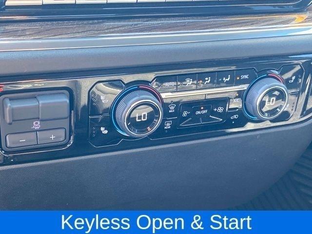 Chevrolet Silverado 1500 LT Crew Cab 4WD 2025