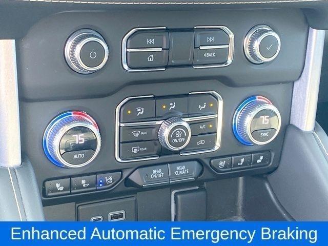 GMC Yukon XL SLT 4WD 2023