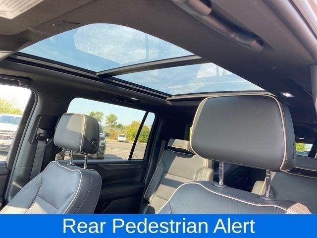 GMC Yukon XL SLT 4WD 2023