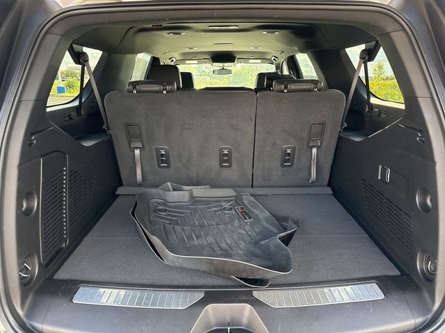 Chevrolet Suburban RST 4WD 2022