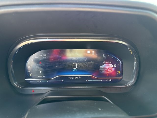 Chevrolet Suburban RST 4WD 2022