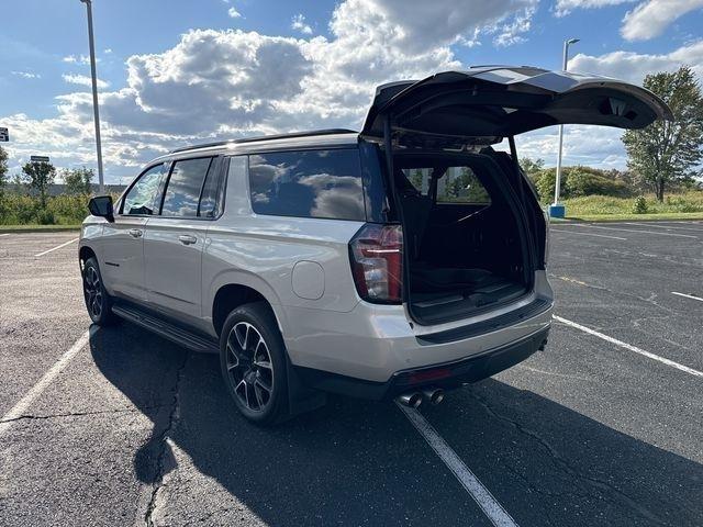 Chevrolet Suburban RST 4WD 2022