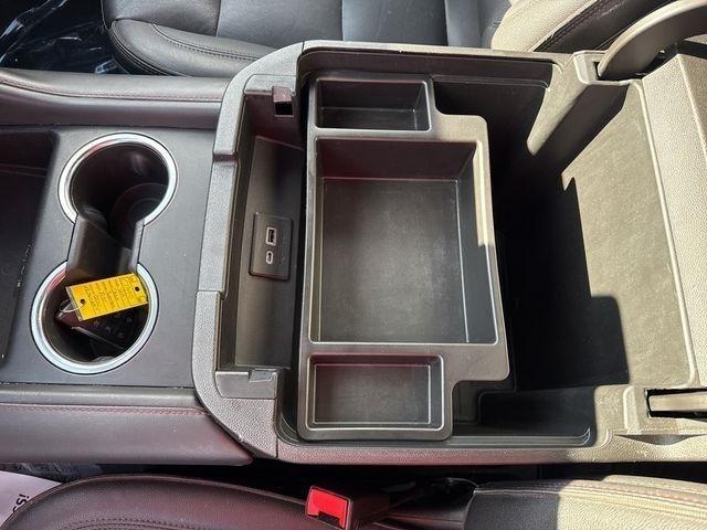 Chevrolet Suburban RST 4WD 2022